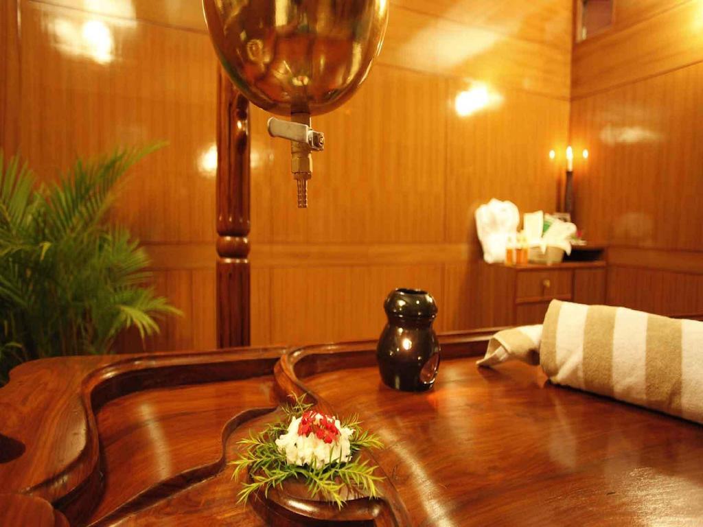 Ganga Kinare- A Riverside Boutique Resort, Ришикеш Экстерьер фото
